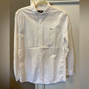 Vineyard Vines long sleeve white button down light weight